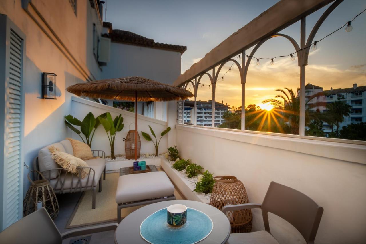 Marbella Banus Suites - Lily Playas Del Duque Banus Beach Apartment Bagian luar foto